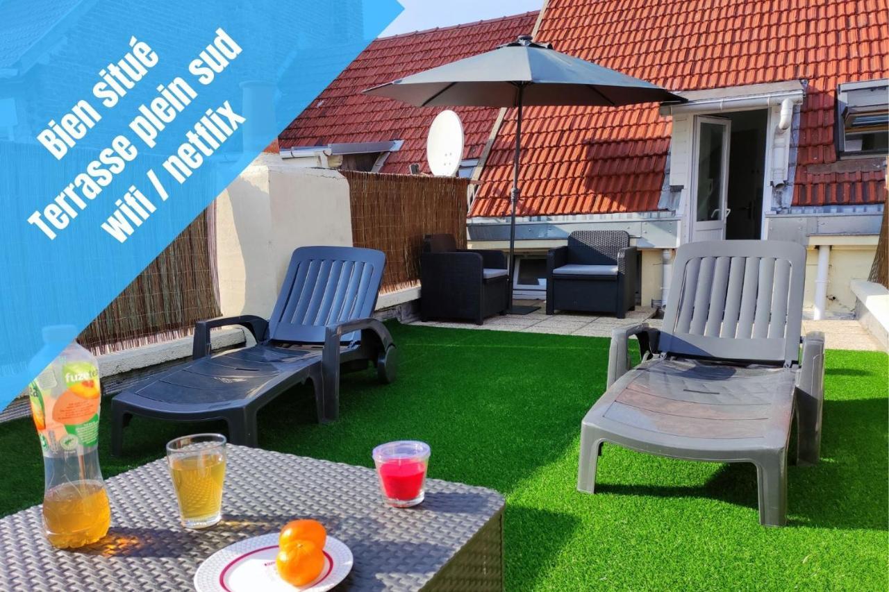 Joli Petit T2 Terrasse Proche Du Phare Apartment Calais Luaran gambar